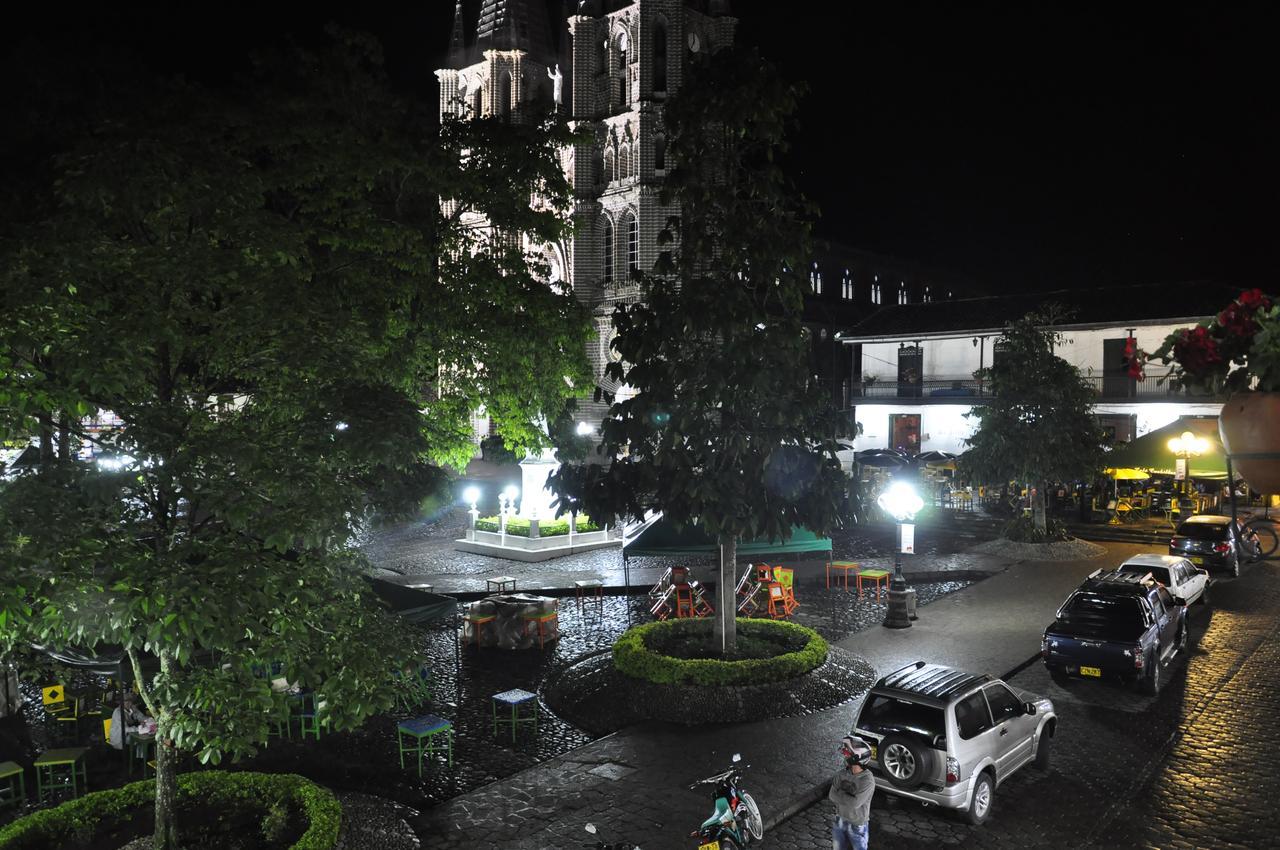 Hotel Valdivia Plaza Jardín Dış mekan fotoğraf