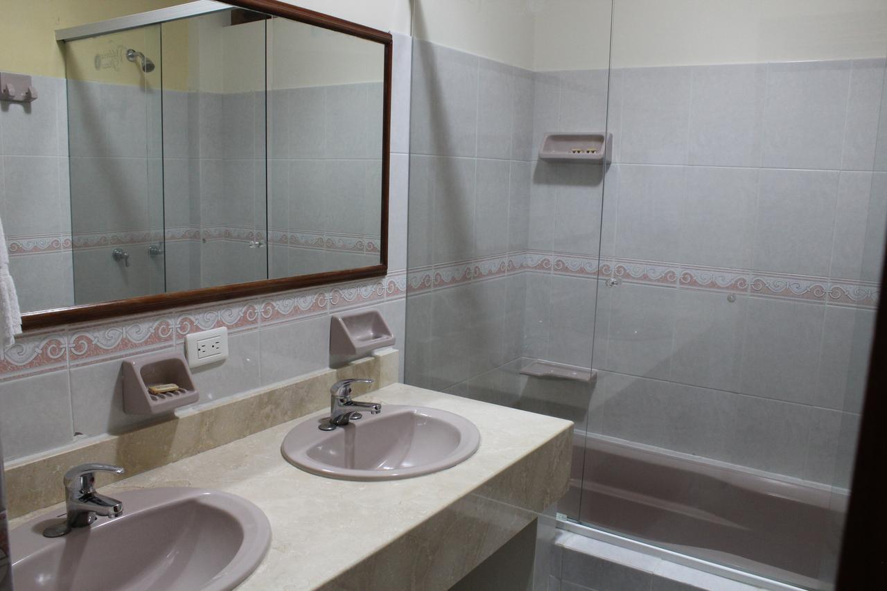 Hotel Valdivia Plaza Jardín Dış mekan fotoğraf