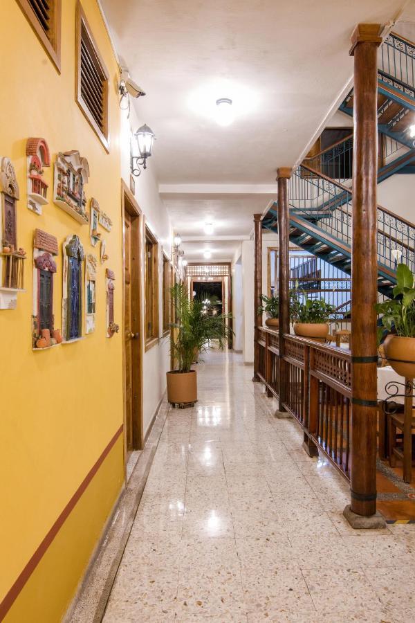 Hotel Valdivia Plaza Jardín Dış mekan fotoğraf